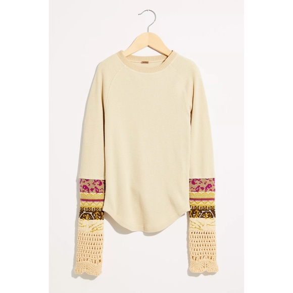 Free People In The Mix Cuff Top - Picture 5 of 16